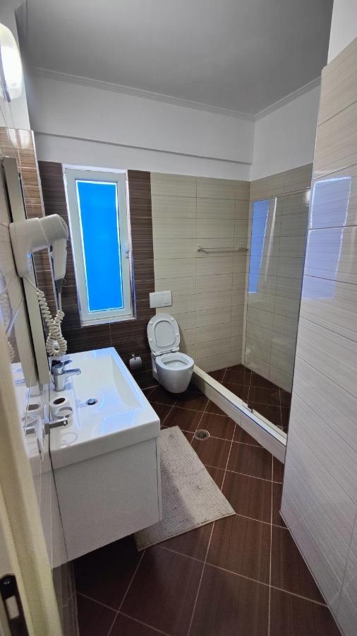 B&G Holiday Sarande Exterior photo