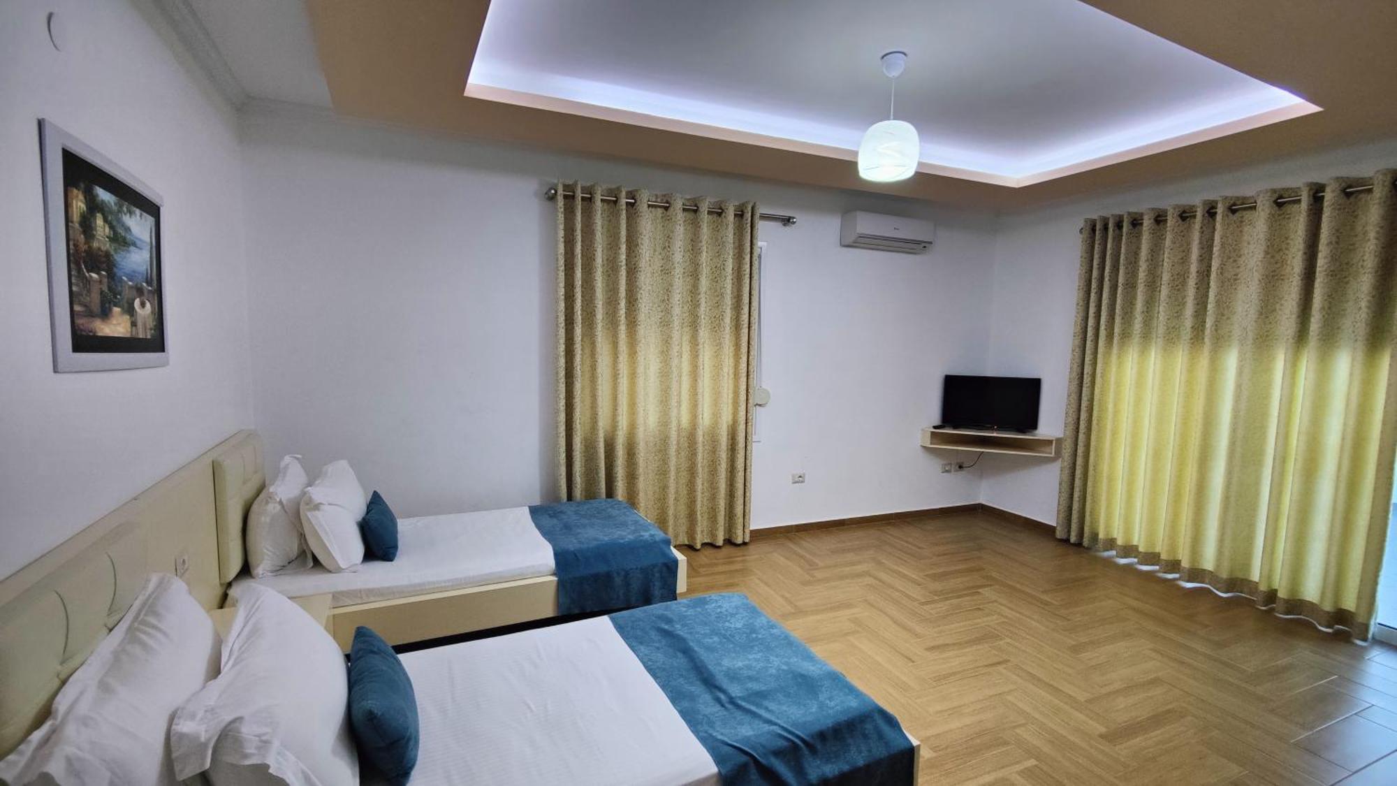 B&G Holiday Sarande Exterior photo