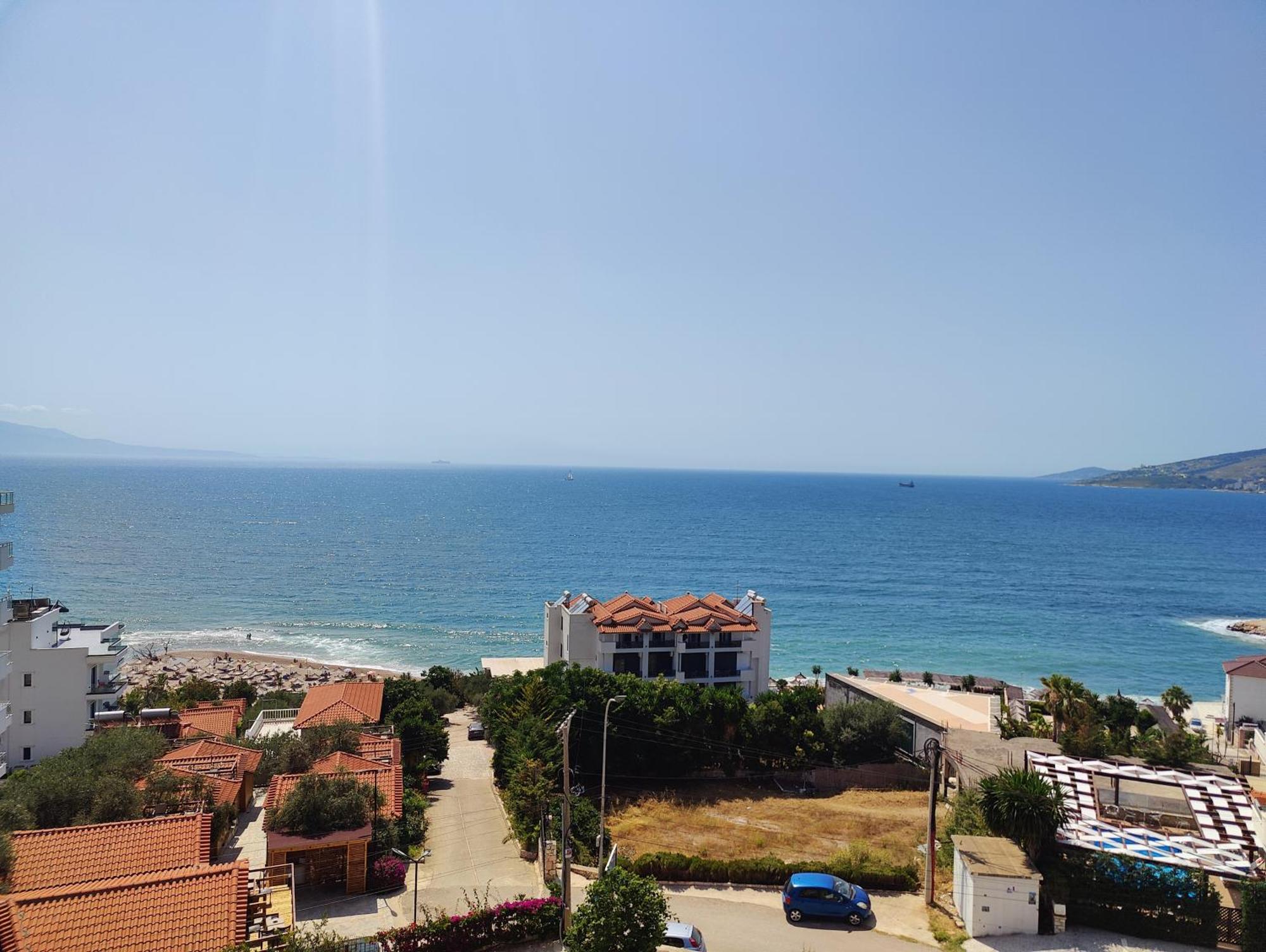 B&G Holiday Sarande Exterior photo